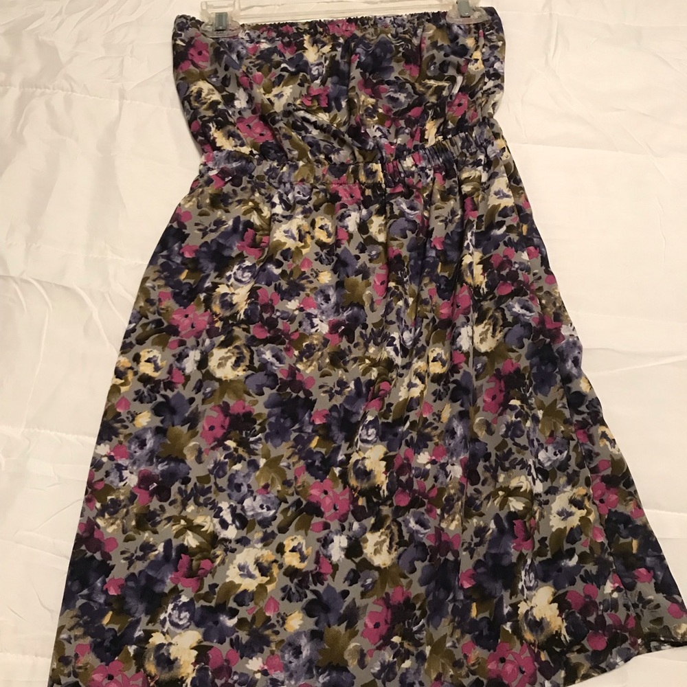 Lush floral strapless dress